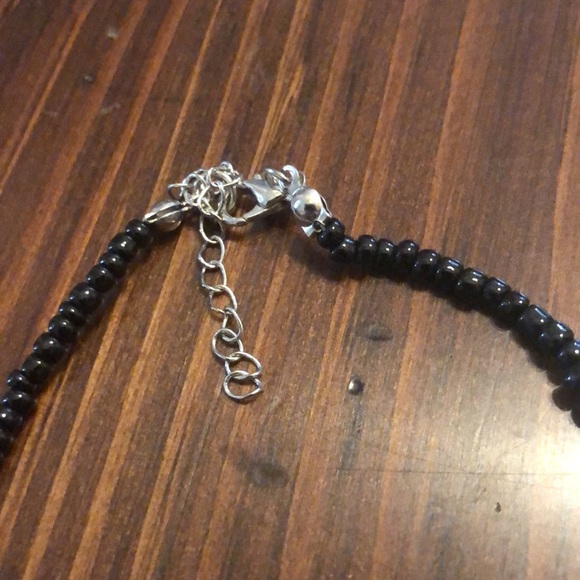 Adjustable beaded bracelet - Picture 2 of 3